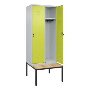 CP, C+P Spind Classic PLUS, 2 Abteile, HxBxT 2.120 x 800 x 815 mm, für Vorhängeschloss, untergebaute Bank aus Buche, lichtgrau, clowngrün