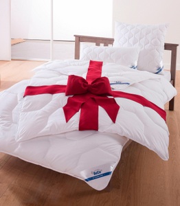 Beco Microfaserbettdecke »2 für 1«, normal, Füllung Polyester, Bezug 2. Decke gratis dazu, (1 St.), Bettdecke inklusive 1 Gratis-Decke, in 4 Wärmeklassem, Grösse 135x200