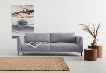 GOODproduct, GOODproduct 3-Sitzer »Fillin«, Struktur-Bezug hergestellt aus recycelten PET-Flaschen, mit losen Rückenkissen und Metallbeinen, 