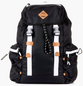 LEVI'S, Levi's® Cityrucksack »Flap Backpack with Lash Tab«, mit gepolstertem Rücken und Tragegurte, 