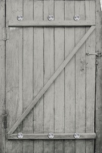 QUEENCE, queence Garderobe »Holztür«, queence Garderobenleiste »Holztür«