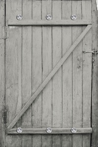 QUEENCE, queence Garderobe »Holztür«, queence Garderobenleiste »Holztür«