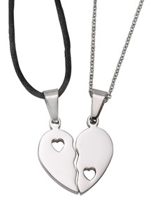 FIRETTI, Firetti Schmuckset »Partnerschmuck: 2 Halsketten mit Anhänger Herz«, Firetti Schmuckset »Multipack Schmuck Geschenk Halsketten LIEBE«, (4 tlg.)