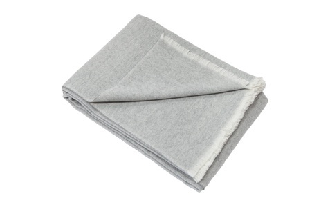 Eskitex, eskitex - Plaid VENEZIA - Lammwolle - perla - 130/180 cm, Eskimo Wohndecke »Venezia Grau«