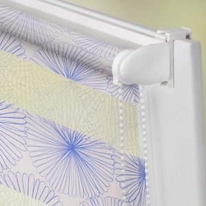 LICHTBLICK, LICHTBLICK Doppelrollo »Duo Rollo Klemmfix, ohne Bohren, blickdicht, Flower wheel - Gelb«, halbtransparent, freihängend, LICHTBLICK ORIGINAL Doppelrollo »Duo Rollo Klemmfix, ohne Bohren, blickdicht, Flower wheel - Gelb«, halbtransparent, freihängend, Verdunkelung, energiesparend, Basic, monochrom, gewebt, Dim Out, verschiedene Grössen, Breite 145 cm, Thermo