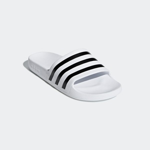 adidas Performance, adidas Performance Badesandale »Adilette Aqua«, adidas Sportswear Badesandale »AQUA ADILETTE« World Cup Nations Pack
