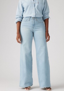 Levi's® Weite Jeans »Jeans 318 SHAPING«, im Five-Pocket Style