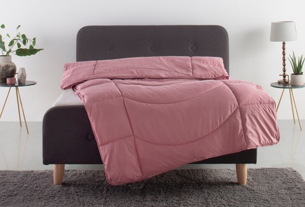 undefined, Microfaserbettdecke »Microlux«, 4-Jahreszeiten, Füllung 3D-Klimafaser, Bezug Microfaser-Feinbatist samtweich, (1 St.), bunte Bettdecke in 135x200 cm und weiteren Grössen, Sommer oder Winter, my home Microfaserbettdecke »Microlux, Bettdecke 135x200 cm, 155x220 cm, 200x200 cm«, 4-Jahreszeiten, Füllung Polyester (3D-Klimafaser), Bezug Polyester (Microfaser-Feinbatist), (1 St.), Bettdecken in 4 Farben, Sommer, Winter, 4 Jahreszeiten, Deck