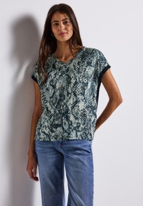 STREET ONE Shirttop, mit gemusterter Front aus Viskose und V-Ausschnitt