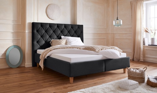 Guido Maria Kretschmer Home&Living Polsterbett »Sunley 140«, Kreuzsteppung im Kopfteil, Kopfteilhöhe 142cm, wahlweise ohne oder mit Matratze/Lattenrost - 3 Matratzenarten