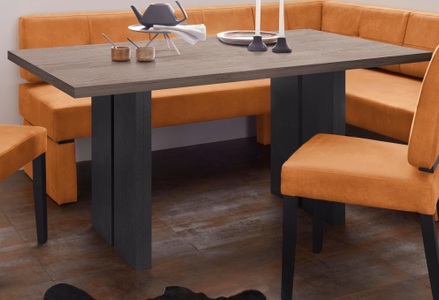 undefined, Tisch, 