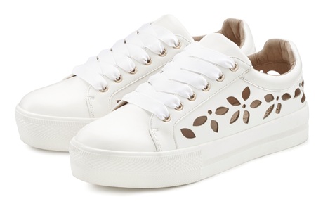 Lascana, LASCANA Sneaker, mit kleinen Cut-Outs VEGAN, LASCANA Sneaker, mit kleinen Cut-Outs, Schnürhalbschuhe, Freizeitschuhe VEGAN