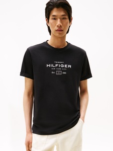 Tommy Hilfiger T-Shirt »HILFIGER STACK GRAPHIC TEE«, Regular fit mit Rundhalsausschnitt