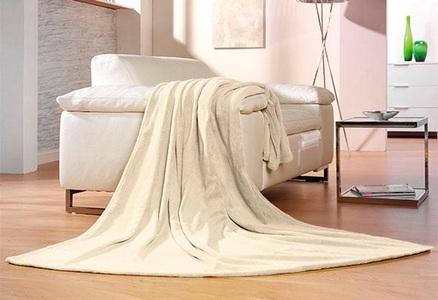 Schubiger, Schubiger Microfaserdecke Memphis Creme, Gözze Wohndecke »Memphis«, in tollen Unifarben, Kuscheldecke