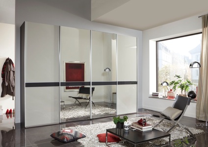 Wiemann, WIEMANN Schwebetürenschrank »Rialto«, WIEMANN Schwebetürenschrank »Rialto«, hochwertige Glas- und Spiegelfront mit Querriegel