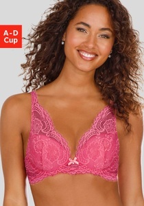 LASCANA Schalen-BH »Valentina«, mit floraler Spitze im High-Apex Look, Dessous