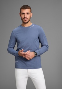 DELMAO Rundhalsshirt, schmal geschnitten, mit Print, aus 100% Baumwolle