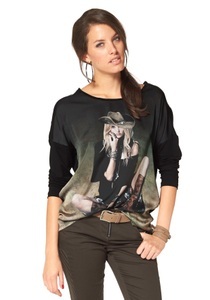 ANISTON CASUAL, Aniston Langarmshirt »mit Satin-Druckmotiv vorn«, Aniston CASUAL Langarmshirt, mit femininem Frontdruck