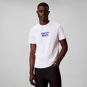 Calvin Klein Jeans T-Shirt Rundhalsausschnitt, Regular Fit, Logoschriftzug
