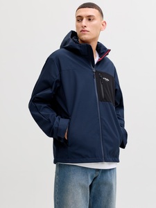 JACK & JONES, Jack & Jones Softshelljacke "JJNORTH SOFTSHELL JACKET" mit Kapuze