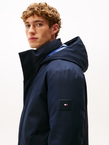 Tommy Hilfiger Kurzmantel »TECH HOODED PADDED PARKA«, Regular fit