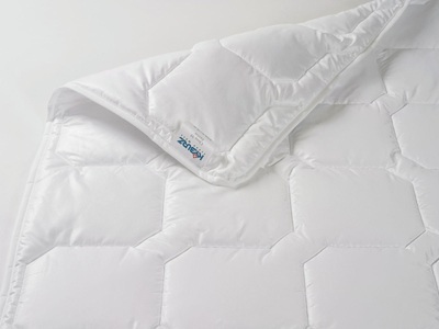 KYBURZ, Duvet, Kyburz, »Clean 95° Junior«, Kyburz Einziehdecke »Clean 95° Junior«, normal, Füllung 100% Polyester-Softbausch-Hohlfaser-Vlies, Bezug 100% Baumwolle, (1 St.)