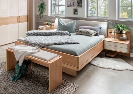 Wiemann, WIEMANN Holzbett »Kiruna«, WIEMANN Bett »Kiruna, Bettgestell, Bettrahmen, Eiche Nachbildung, Polsterkopfteil« 4-fache Liegehöhenverstellung, MADE IN GERMANY, Polsterkopfteil aus Kunstleder, verschiedene Grössen, in Komforthöhe