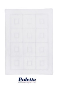 Balette, Sommerduvet, Balette, »Bambus«, Balette Naturfaserbettdecke »Duvet »Bambus««, leicht, Füllung 100% Bambusfaser, Bezug Satin - 100% Baumwolle, (1 St.)