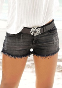 Buffalo, Buffalo Jeanshotpants, Buffalo Jeanshotpants, mit Fransen am Saum, Shorts aus elastischer Baumwolle
