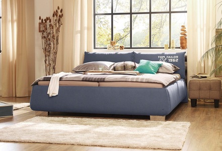 Tom Tailor, TOM TAILOR Polsterbett »SOFT PILLOW«, mit Kopfteil in Kissenform mit TOM TAILOR Fashion Print, wahlweise mit Lattenrost und Matratze, 