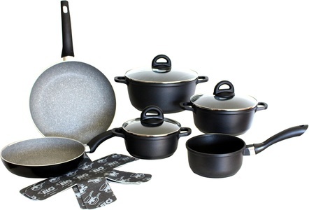 Elo, Elo - Meine Küche Topf-Set »Black« (Set, 10-tlg.), Elo Topf-Set »Black«, Aluminiumguss, (Set, 10 tlg., Kochtopf 16/20/24 cm, Stielkasserolle 16 cm, Bratpfanne 24/28 cm), mit hochwertiger Antihaftversiegelung, Induktion