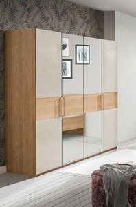 Wiemann, WIEMANN Drehtürenschrank »Kiruna«, WIEMANN Drehtürenschrank »Kiruna«, mit Champagnerglas und Spiegel