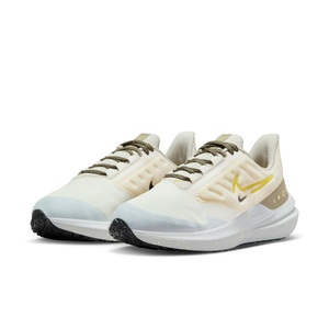 NIKE, Air Winflo 9 Shield-Weatherized Road Running Shoes, Air Winflo 9 Shield-Weatherized Road Running Shoes