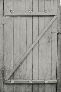 QUEENCE, queence Garderobe »Holztür«, queence Garderobenleiste »Holztür«