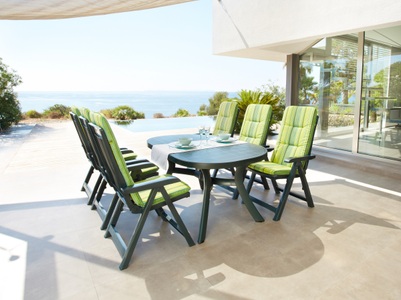 BEST, BEST Gartenmöbelset »Kansas«, 13-tlg., 6 Klappsessel, Tisch 145x95 cm, Kunststoff, grün, 