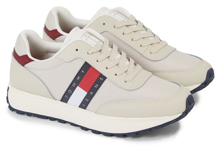 TOMMY JEANS, Tommy Jeans Plateausneaker »TJW RETRO RUNNER«, mit seitlicher Logoflagge, 