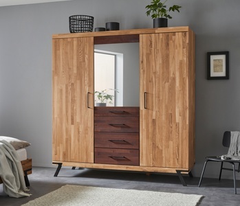 PLACES OF STYLE, Places of Style Kleiderschrank »Flevers«, aus Eiche massiv, mit Soft-close-Funktion, 
