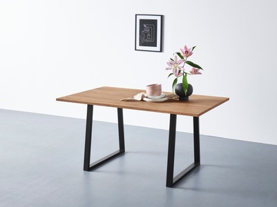 ANDAS, andas Esstisch, Tischplatte aus massiver Eiche, FSC®- Massivholz, Gestell aus Metall, andas Esstisch, Tischplatte aus massiver Eiche, FSC®- Massivholz, Gestell aus Metall