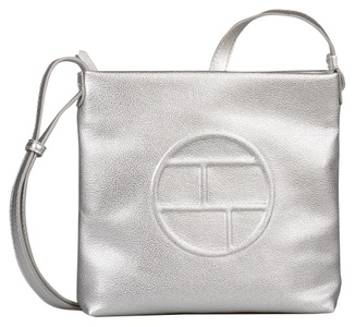 Tom Tailor, TOM TAILOR Umhängetasche »Rosabel Cross bag M«, in schlichter Optik, TOM TAILOR Umhängetasche »Rosabel«, aus weich genarbtem Lederimitat im cleanen modernen Look