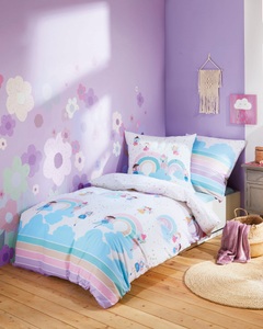 Kaeppel Kinderbettwäsche »Rainbow Fairies«, (2 tlg.), Mit Regenbogenmuster und Feen