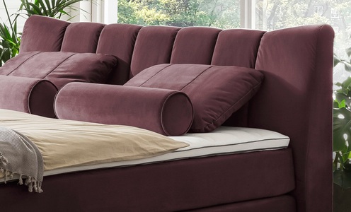 LEONIQUE, Leonique Dekokissen »Océane«, (2 St., passend zum Bett Océane Samtvelours in Farbe Lilac), passend zum Bett Oceáne in Samtvelours und Feinstruktur, 2-er Set, Leonique Dekokissen »Océane«, passend zum Bett Oceáne in Samtvelours und Feinstruktur, 2-er Set