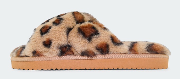 Flip Flop, Flip Flop Pantoffel »cross*fur leo 2«, im trendigen Leo-Look, CROSS FUR LEO Hausschuhe in bunt