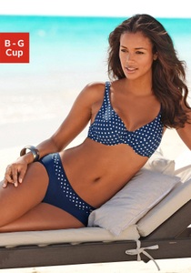 Lascana, LASCANA Bügel-Bikini, LASCANA Bügel-Bikini, mit modischen Punkten