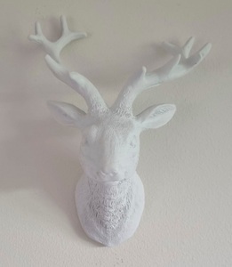 Ambiente Haus, Ambiente Haus Tierfigur »Hirsch Wanddeko - weiss (H) 20cm«, Ambiente Haus Tierfigur »Hirsch Wanddeko - weiss (H) 20cm«