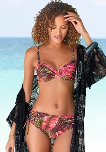 Lascana, LASCANA Bügel-Bikini, mit höher geschnittener Hose, 