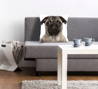 QUEENCE, queence Dekokissen »Mops«, (1 St.), mit einem Mops, queence Dekokissen »Mops«, Kissenhülle,Mops,Weiss,Niedlich,Haustier,Hund,Lustig,Freundlich,Süss