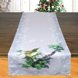 Delindo Lifestyle, Delindo Lifestyle Tischläufer »Wintervogel«, gedrucktes Design, blickdichter Stoff, Delindo Lifestyle Tischläufer »Wintervogel«, gedrucktes Design, blickdichter Stoff