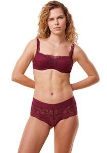 TRIUMPH, Triumph Bügel-BH »Body Make-Up Illusion Lace Balconette«, Stretch-Spitze, BODY MAKE-UP ILLUSION LACE BH mit Bügel, gefüttert in bordeux