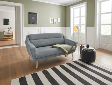 ANDAS, andas 2-Sitzer »Bille«, mit Naht im Rückenkissen und Eiche-Beinen, Design by Morten Georgsen, andas 2-Sitzer »Bille«, mit Naht im Rückenkissen und Eiche-Beinen, Design by Morten Georgsen