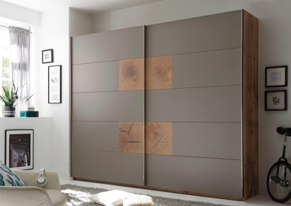 Schlafkontor, Schlafkontor Schwebetürenschrank »Capri«, Schlafkontor Schwebetürenschrank »Capri«, Fronten mit edlen Applikationen in Hirnholz-Dekor